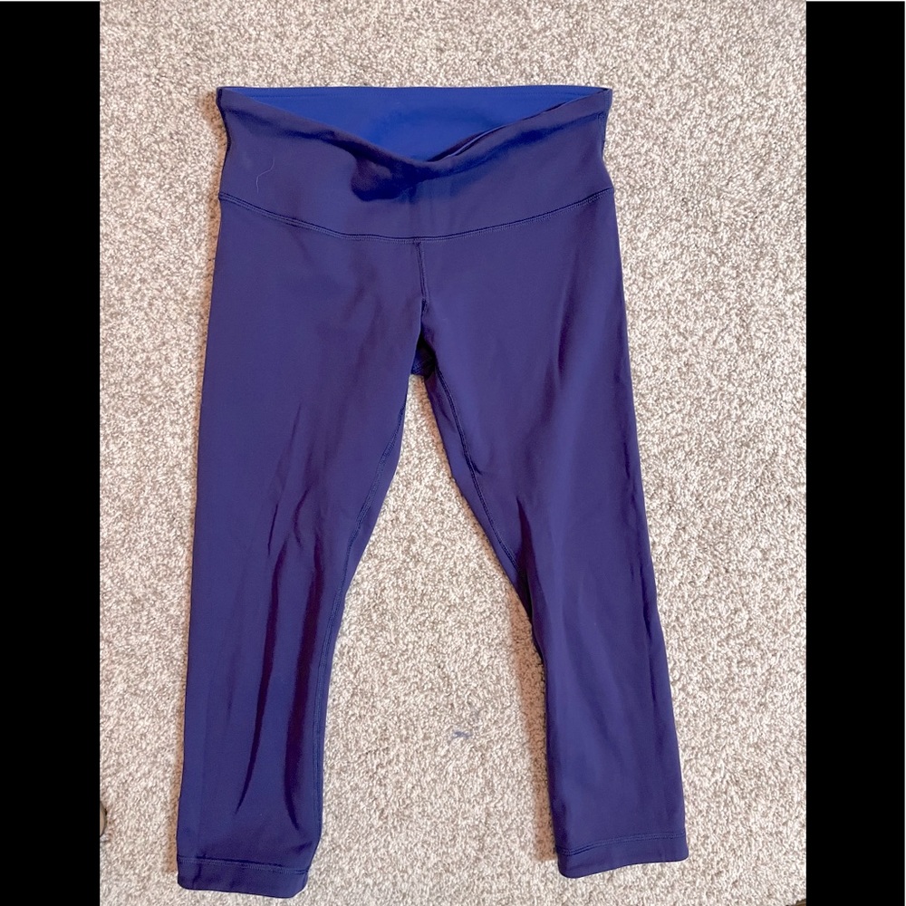 Lululemon reversible Wunder Under Crop